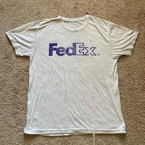 2 FedEx T-Shirts Size Large FedEx Express - Picture 12 of 15